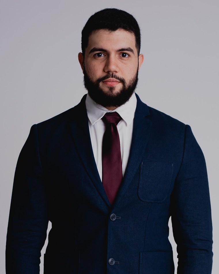 Dr. Josué